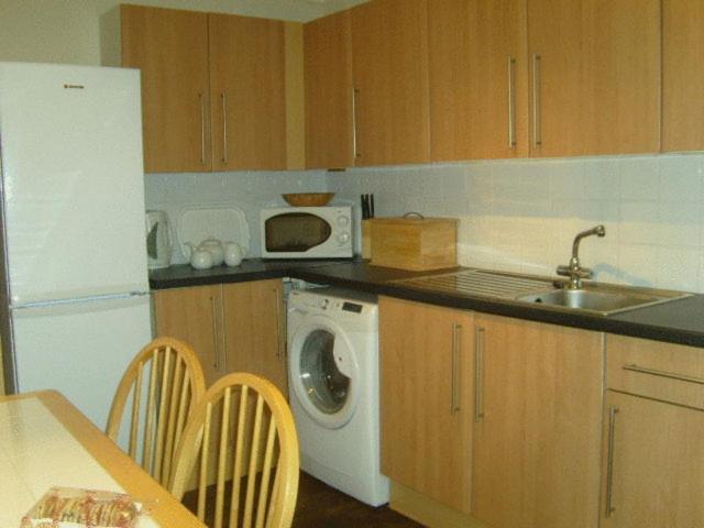 Penybryn Cottages Абердар Номер фото